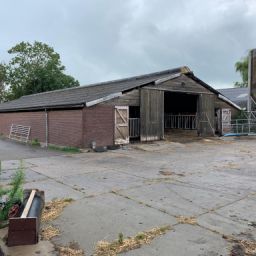 foto 2 oude stal