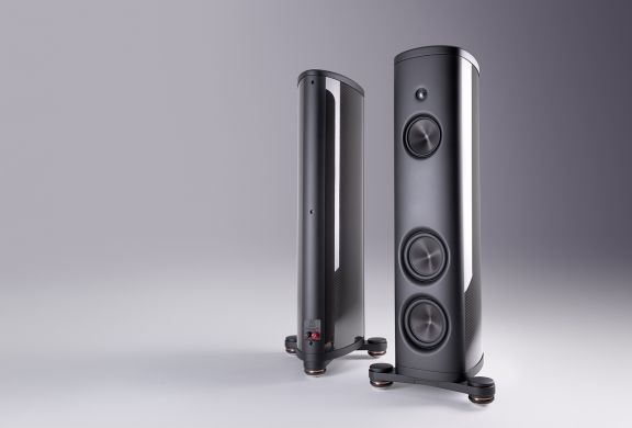 M studio duo