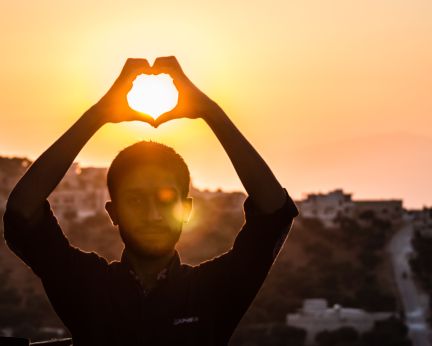 pexels-samer-daboul-705209.jpg