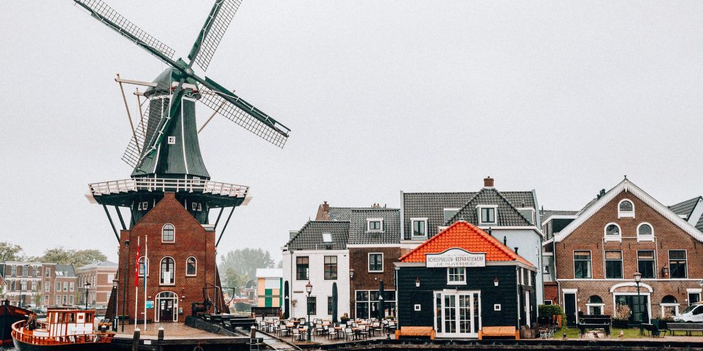 windmill-5909414_1920