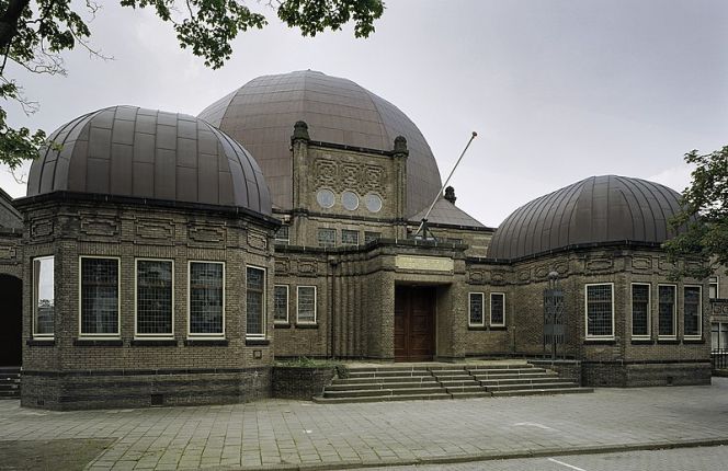 Synagoge Enschede toespraak razzia