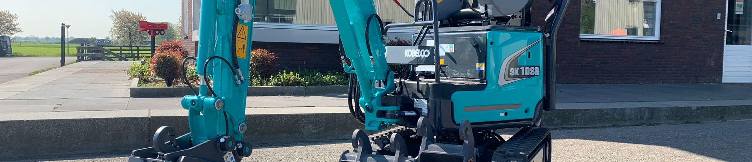 Kobelco SK10