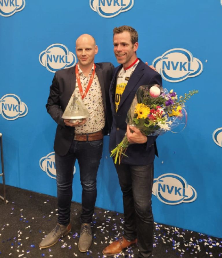 Wil van den Kerkhof met Bram Tankink (foto Ezra Schussler)